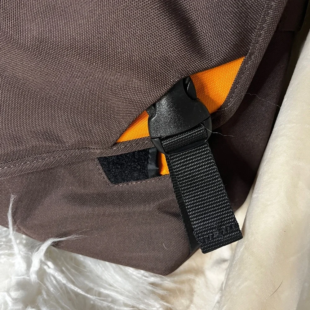 NWT Crumpler Hee-Goer Camera/Laptop Bag (Brown)